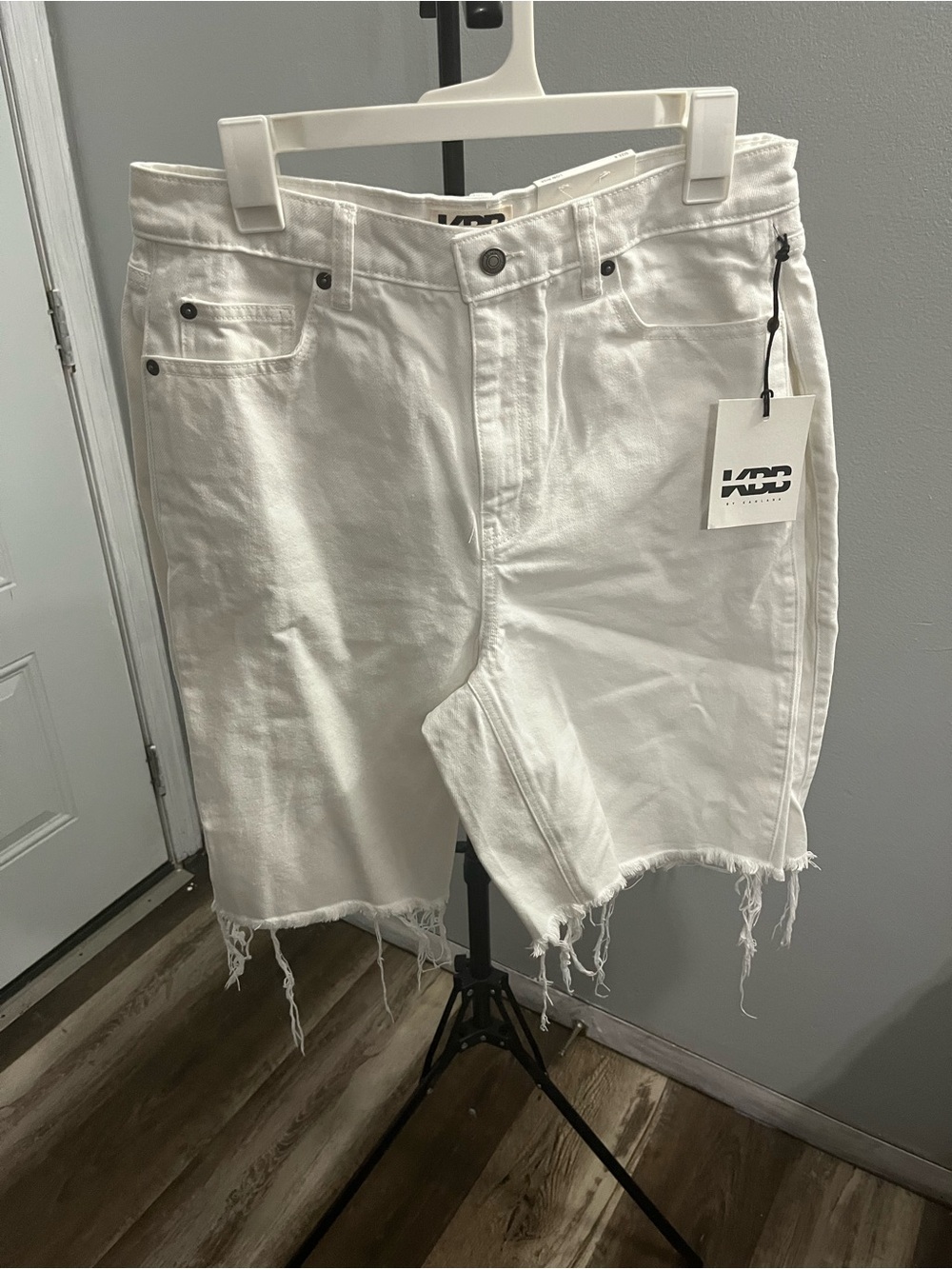 KBB by Kahlana White Frayed Hem Denim Bermuda Shorts